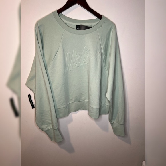 NWT Nike mint green cropped pullover boxy oversized sweater - Picture 1 of 5